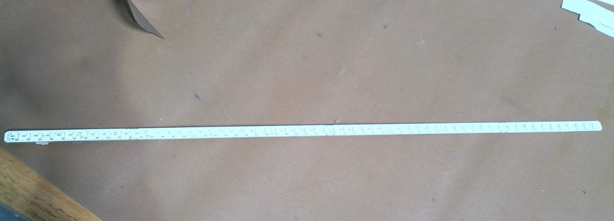 Réfrigérateur à DEL LG EAV64632131